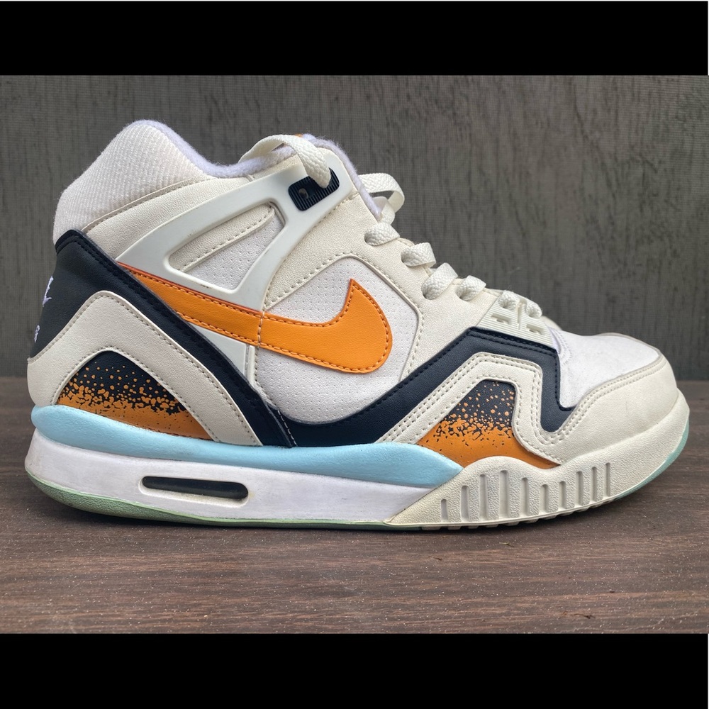 Nike Air Tech Challenge Kumquat Size 12